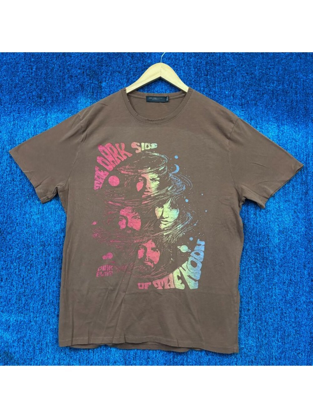 Pink Floyd “The Dark Side of the Moon” Graphic T-Shirt Size Large